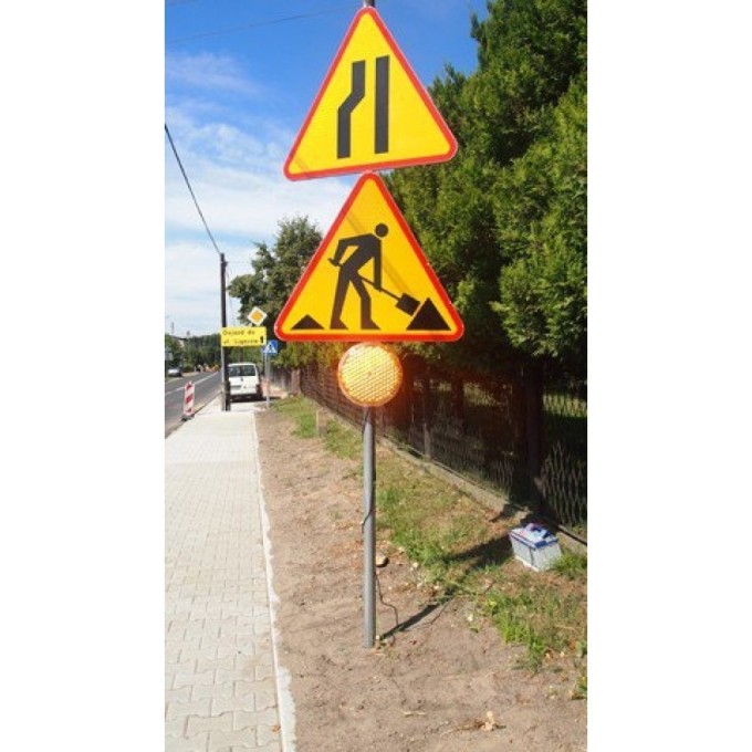 Lampa LED - 335 mm diametru si 40000 candele intensitate luminoasa - lumina continua